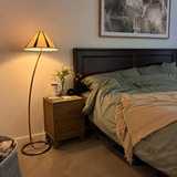 Zoe Phillips review photo
