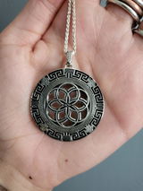 B.D. review photo