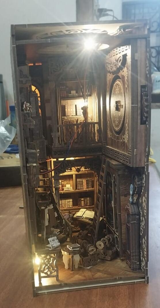 BV02-008 DIY Book Nook Kit Ancient Library Miniature Bookshelf Insert Collection Room Diorama Scenery Crafts