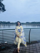 Isheeta A review photo