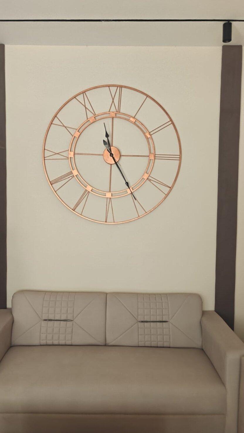 Grand Roman Wall Clock