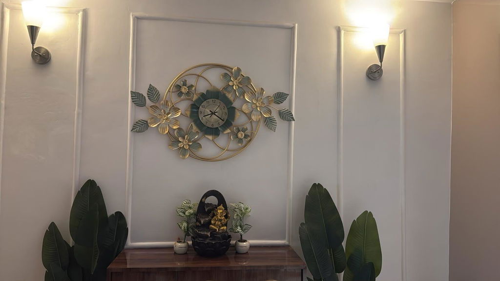 Golden blossom metal wall clock for living room