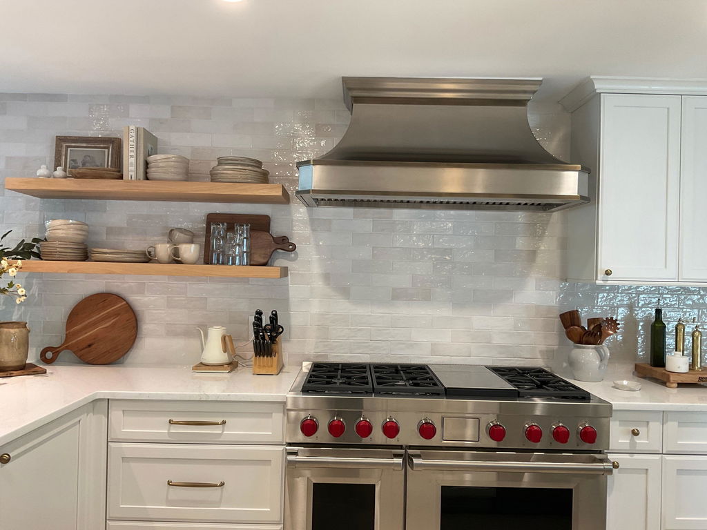 RHM Curved Stainless Steel Custom Range Hood with Crown and Clipped Corners SH3-C-1