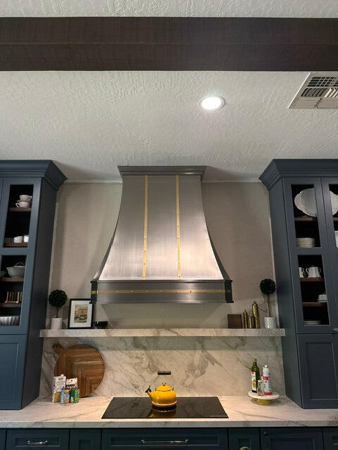 [CUSTOM] RHM Sweep Stainless and Brass Custom Range Hood SH3-C2BTRM