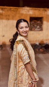 Ayushiraliya review photo
