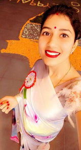 pooja d. review photo