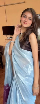 Diksha Joshi review photo