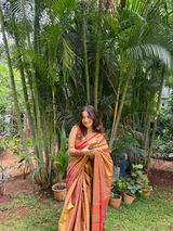 Kritika Thakur review photo