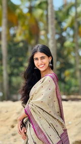 Devanandha Menon review photo