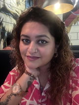Sharmee Divan review photo