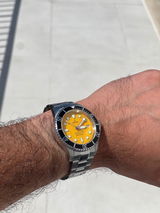 DM review photo