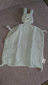 Melissa review photo