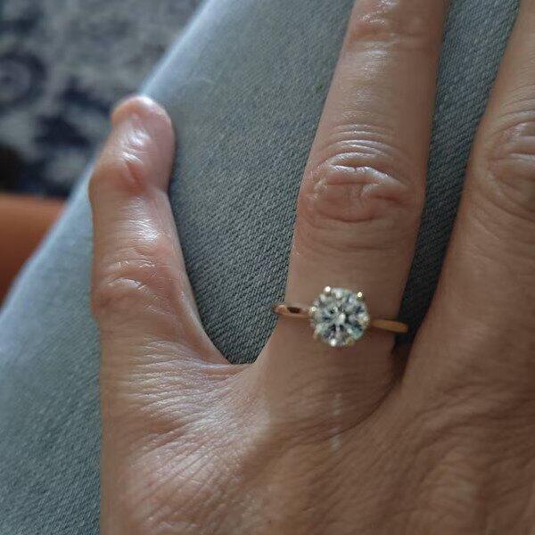 Customer photo of a Round Brilliant Lab Grown Diamond Six-Prong Solitaire Ring in 14K Gold