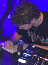 Het Grote Rave Vriendenboek