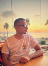 Omar Khaled review photo