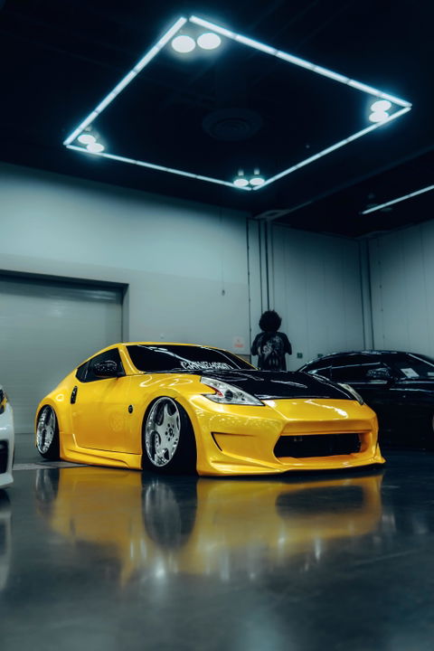 Gloss Metallic Golden Yellow Vinyl Wrap