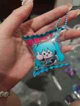 Anon review photo