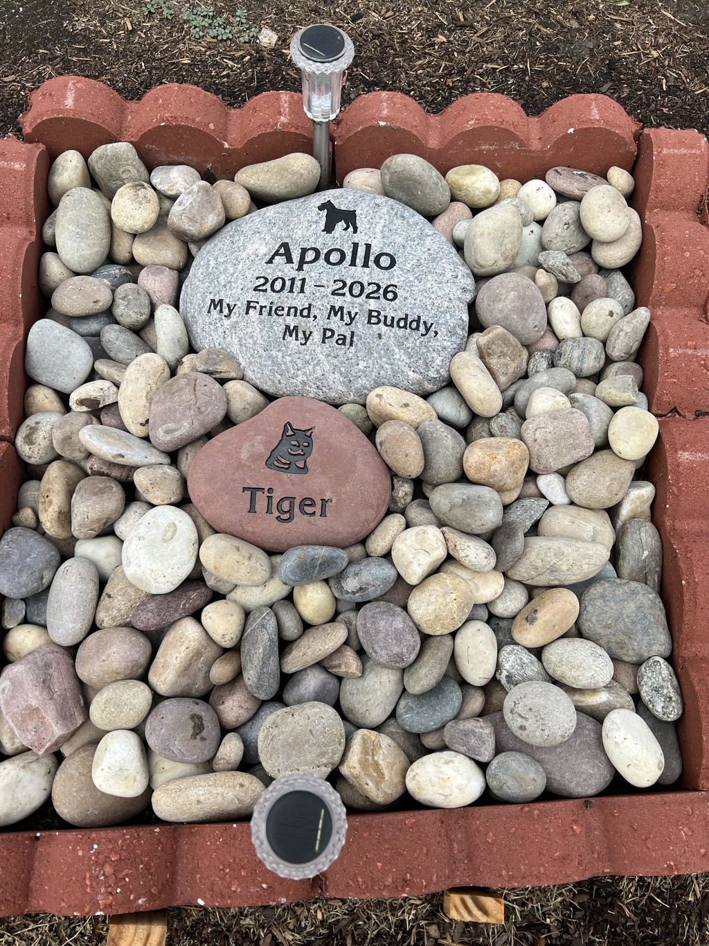 Small Pet Stone Memorial