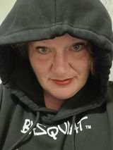 Nikia Vogel review photo
