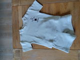 A.J. review photo