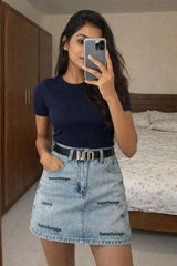 Ishita review photo