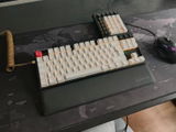 Gheist review photo