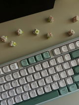 tinasdesk review photo