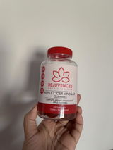 Sheza shawkat review photo