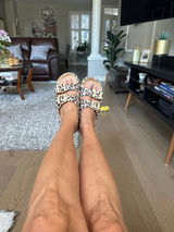 Simone review photo
