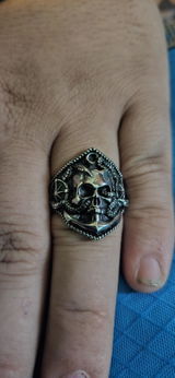 S.H. review photo