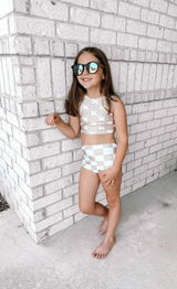 Caitlin review photo