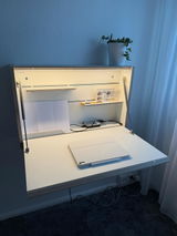 Iris review photo