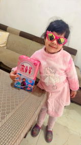 Sakshi review photo