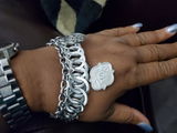 Lola Boldon review photo