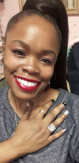 Sharisma Simmons review photo