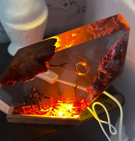 Sauron Lava LOTR Resin Lamp