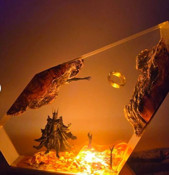 Sauron Lava LOTR Resin Lamp