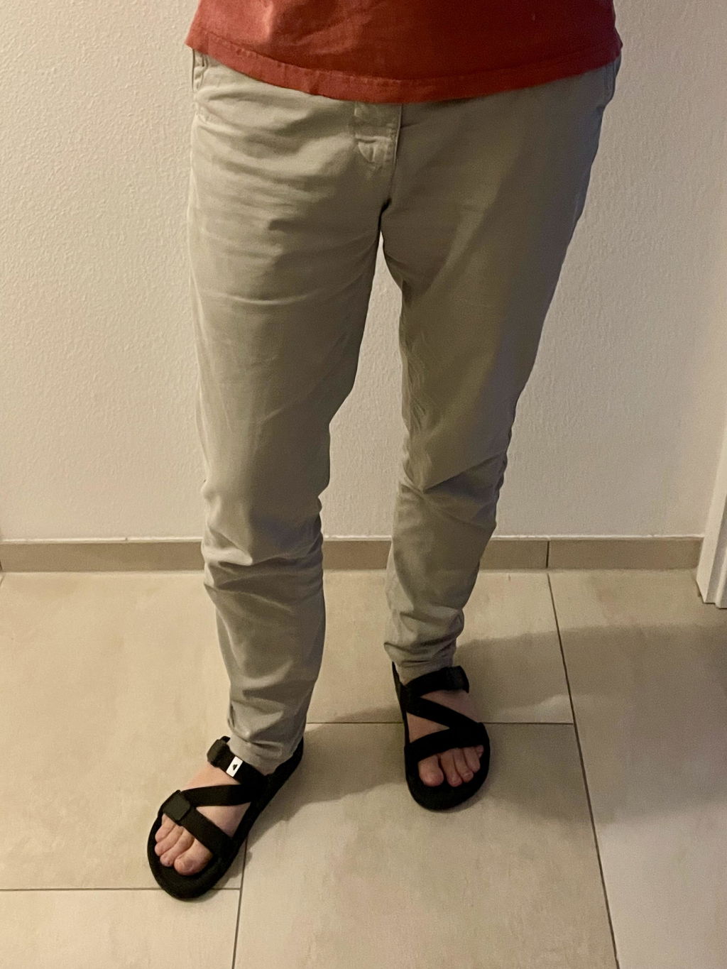 ESSENTIALS Sandalen (alt)