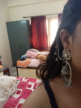 Devanshee Vyas review photo