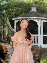 Courtney Ho review photo