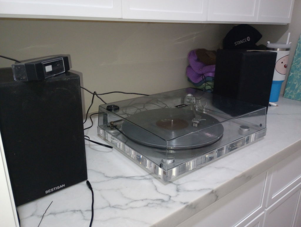 High Fidelity Transparent Vinyl Turntable with Bluetooth Output ICE1-V2