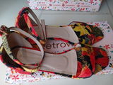 T. review photo