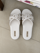 Swara Das review photo