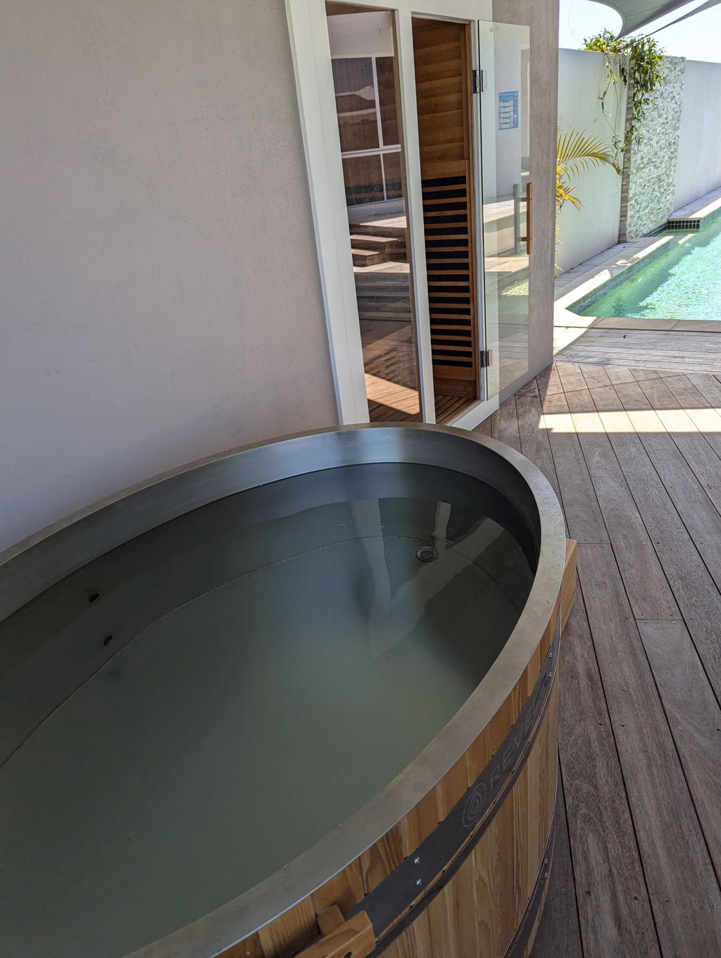 Revel Glacier Duo (Gen 1) - Premium Cedar Ice Bath Includes Chiller