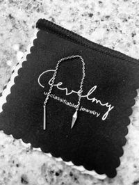 Layla Threader Earrings