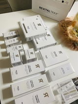 R. review photo