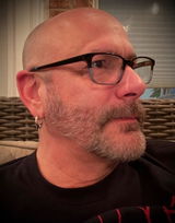 Ian Torok review photo
