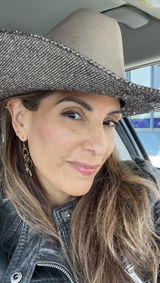 Nizhoni E. review photo