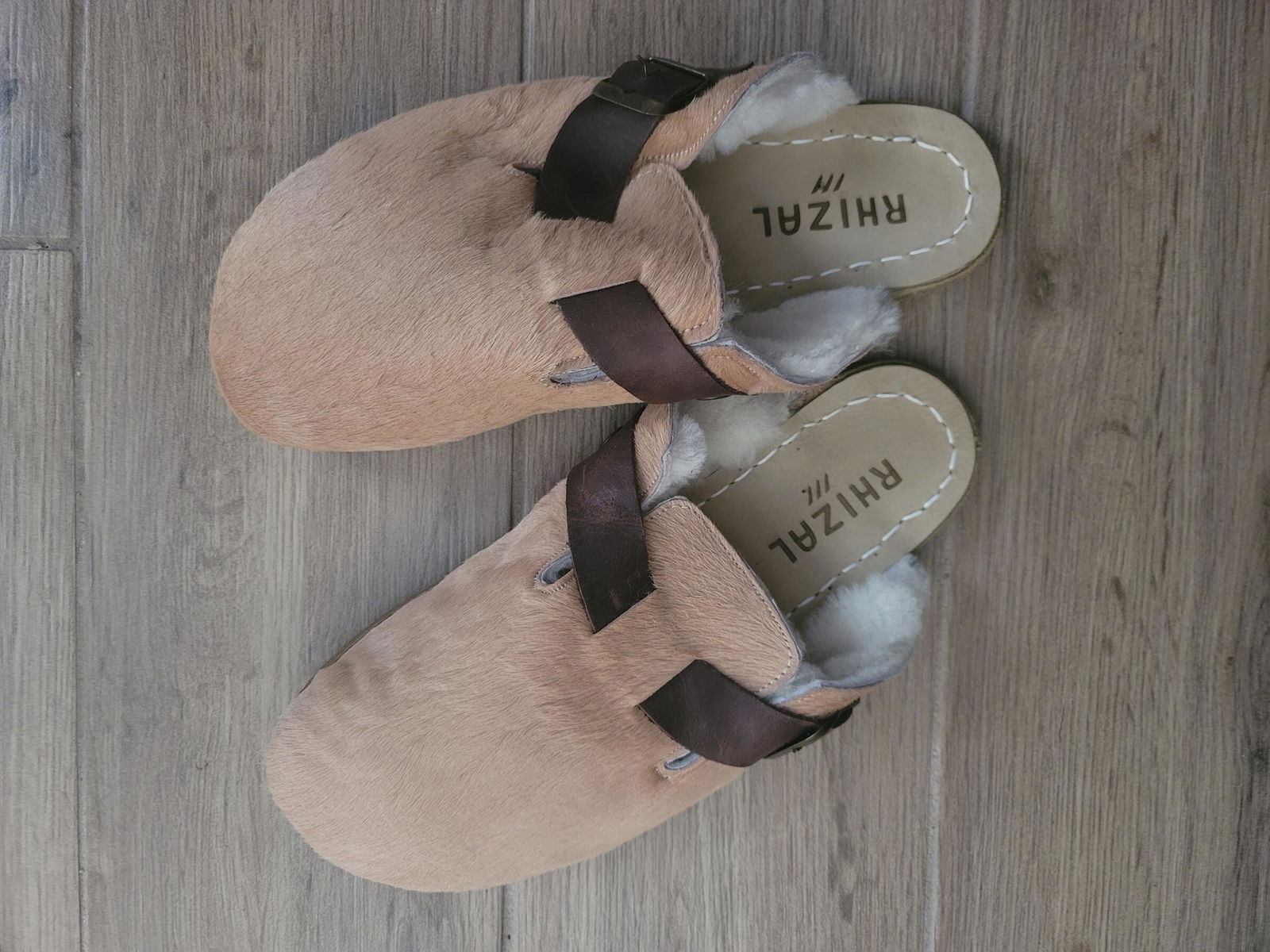 Kuyu / Sand Nubuck & Sheepskin / Mens – RHIZAL