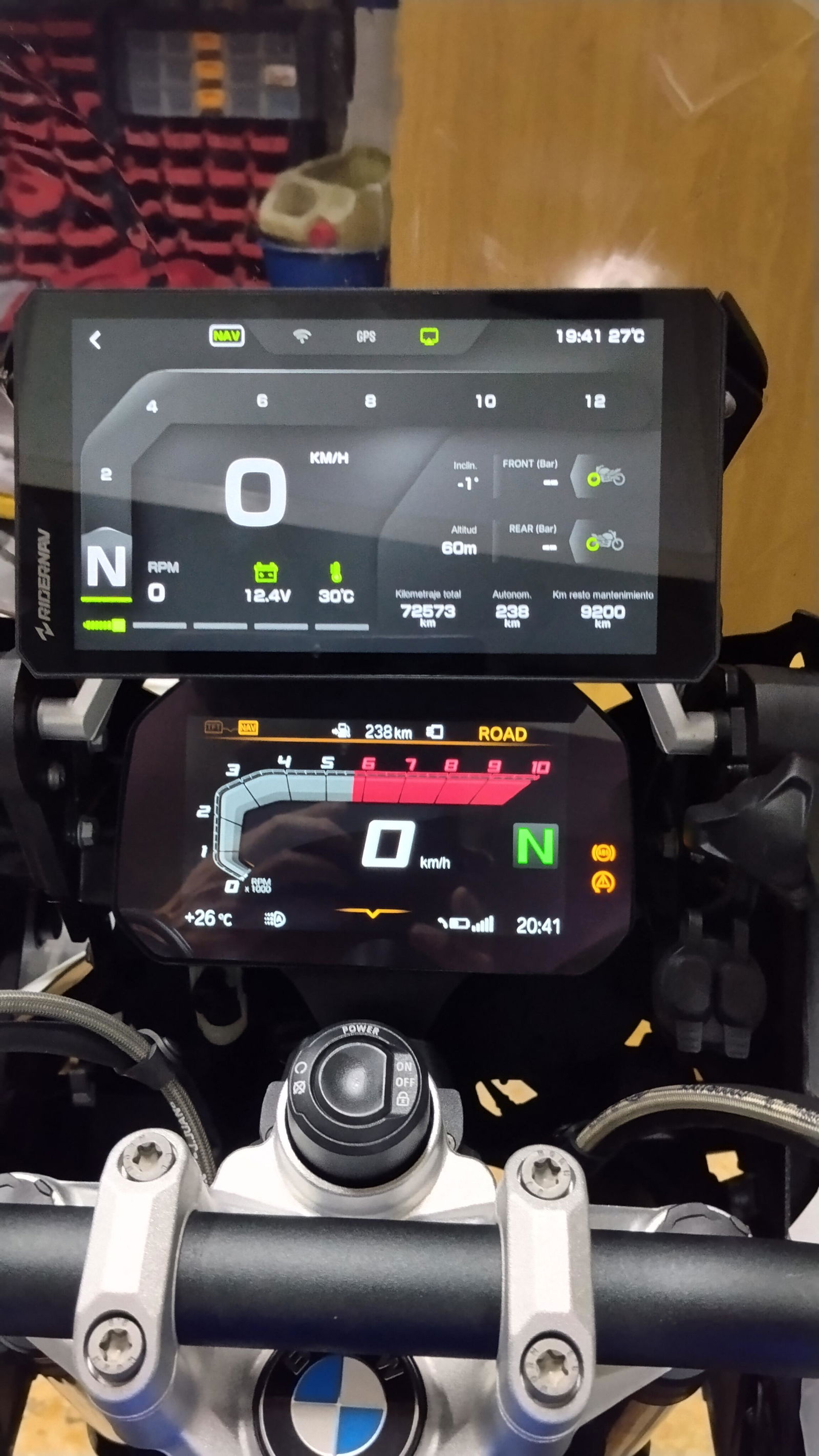 R7M BMW 7-inch Display: Built for BMW. Made for Control